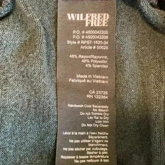 Wilfred Free Long  Sleeved Crop Top in Size Small - Picture 5 of 5